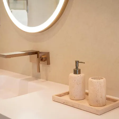 Holidea Sandonana Apartman *